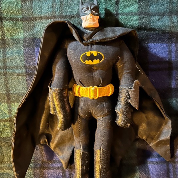 Collectors Batman ‘89 Converse + Toy - Picture 9 of 13
